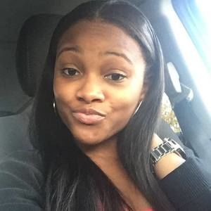 Meet your Posher, Briana